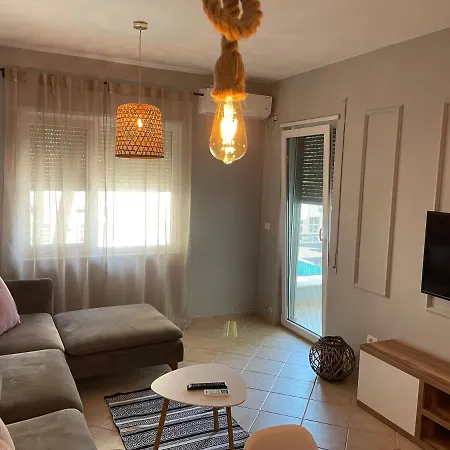 Apartament Joyb Near Golem, Durres *