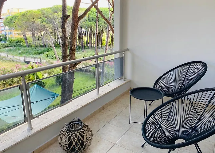 Joyb Near Golem, Durres Apartament Golem (Tirana)